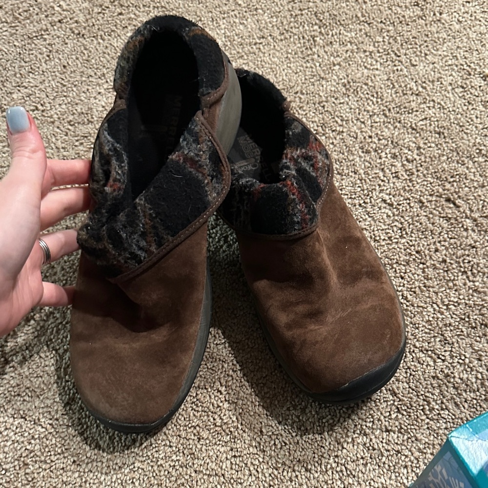 Merrell Suede Brown Mules with Patterned Collar